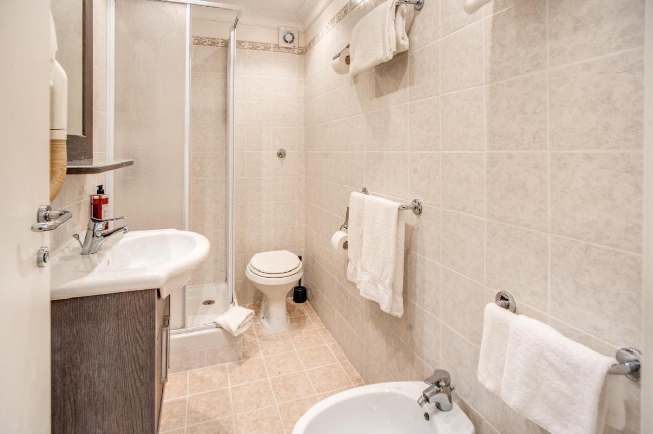 Hotel Mirti Rom Eksteriør billede
